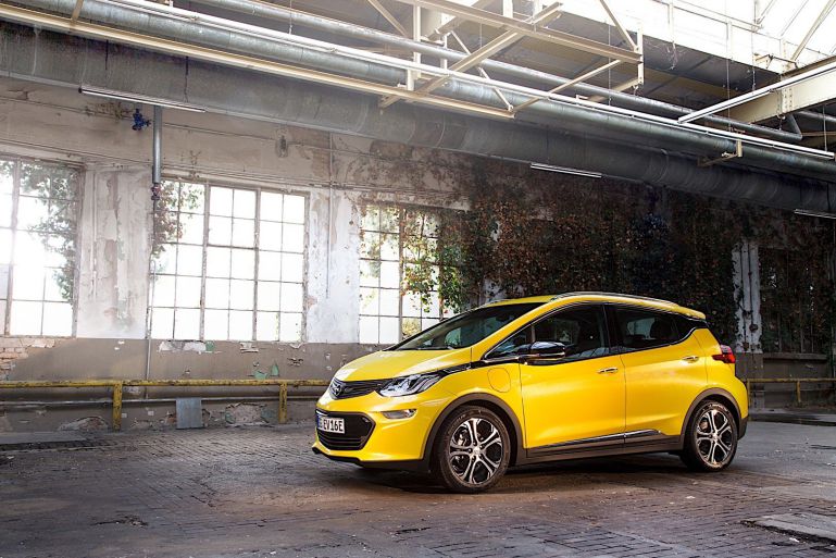 Opel Ampera-e электромобиль фото