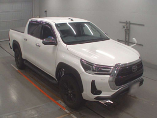 TOYOTA HILUX Z 4WD с аукциона Японии