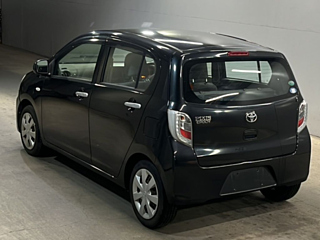 TOYOTA PIXIS EPOCH L с аукциона Японии