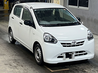 TOYOTA PIXIS EPOCH LA300A 2013г. с аукциона Японии