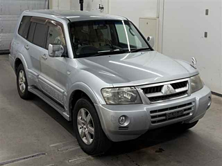 MITSUBISHI PAJERO Active Field Edition с аукциона Японии