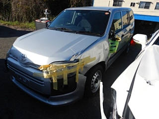 TOYOTA PROBOX Hybrid GX с аукциона Японии