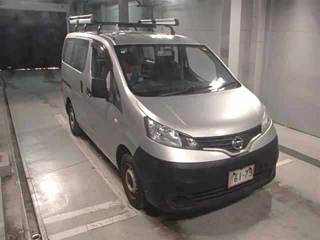 NISSAN NV200 DX с аукциона Японии