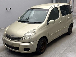 TOYOTA FUNCARGO X ﾌｸｼｼｬ с аукциона Японии