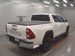 TOYOTA HILUX Z 4WD с аукциона Японии