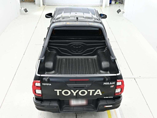 TOYOTA HILUX Z GR Sports 4WD с аукциона Японии