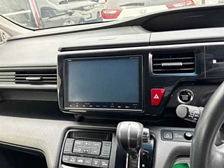 HONDA STEP WAGON Spada Honda Sensing с аукциона Японии