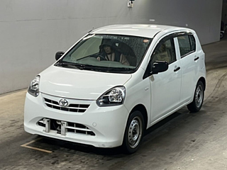 TOYOTA PIXIS EPOCH LA300A 2013г. с аукциона Японии