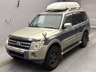 MITSUBISHI PAJERO S Exceed 4WD с аукциона Японии