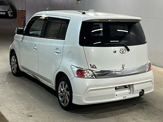 TOYOTA BB Z 煌 с аукциона Японии