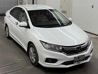 HONDA GRACE LX с аукциона Японии