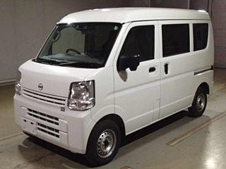 NISSAN CLIPPER VAN DX с аукциона Японии