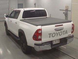 TOYOTA HILUX Z 4WD с аукциона Японии