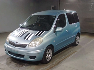 TOYOTA FUNCARGO Xﾘﾔﾘﾋﾞﾝｸﾞ Version с аукциона Японии