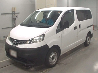 NISSAN NV200 DX с аукциона Японии