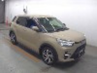 TOYOTA RAIZE Z AWD 4WD с аукциона Японии