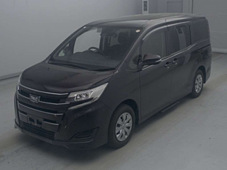 TOYOTA NOAH X с аукциона Японии