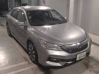 HONDA ACCORD Hybrid LX с аукциона Японии