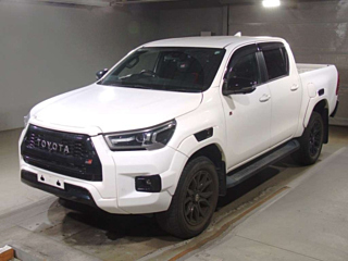 TOYOTA HILUX Z GR Sports 4WD с аукциона Японии