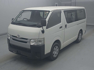 TOYOTA REGIUS ACE VAN DX 9 Person 4WD с аукциона Японии
