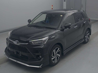 TOYOTA RAIZE Z 4WD с аукциона Японии