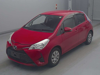 TOYOTA VITZ F с аукциона Японии
