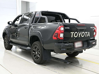 TOYOTA HILUX Z GR Sports 4WD с аукциона Японии