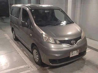 NISSAN NV200 GX с аукциона Японии