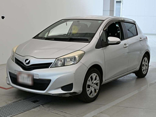 TOYOTA VITZ F Smart ｲﾙ Edition с аукциона Японии