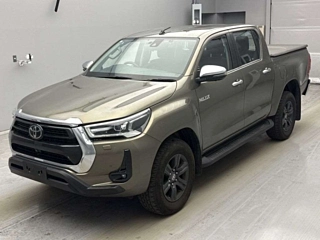 TOYOTA HILUX Z 4WD с аукциона Японии