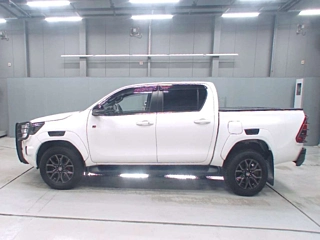 TOYOTA HILUX Z GR Sports 4WD с аукциона Японии