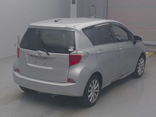 TOYOTA RACTIS ﾚﾋﾟｽ с аукциона Японии