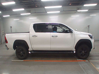TOYOTA HILUX Z 4WD с аукциона Японии
