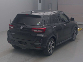 TOYOTA RAIZE Z с аукциона Японии