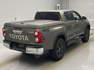 TOYOTA HILUX Z 4WD с аукциона Японии