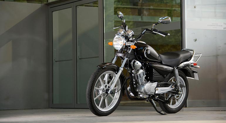 мотоцикл YBR-125 компании Yamaha