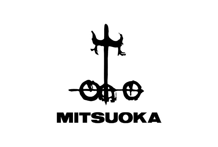 логотип японской автомобильной компании mitsuoka-motors