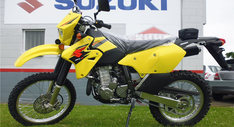 Suzuki DR Z400 moto